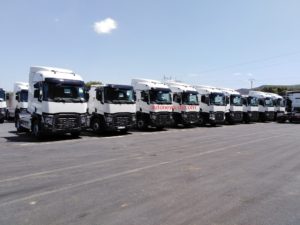 Visite De L'usine SOPROVI Du Groupe Volvo, Renault Trucks Algérie ...